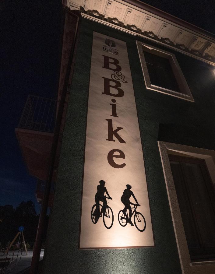 B & Bike Di Ristorante Italia Mombello Monferrato Exterior foto